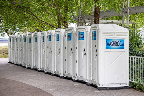 Best Porta potty rental near me  in De Motte, IN